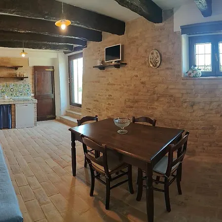 Casale Minu - * Porto SantʼElpidio