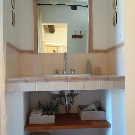 Casale Minu - *