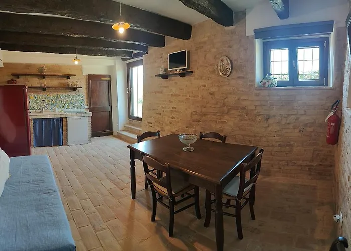 Casale Minu - * Porto SantʼElpidio